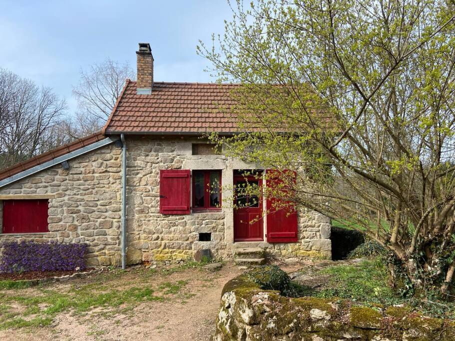 Quarré-les-Tombes Maison Du Petit Poete מראה חיצוני תמונה